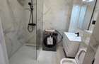 Inchiriez pe termen lung apartament cu o camera Floresti, str. Eroilor - 4