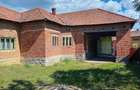 Casa cu gradina de vanzare - 1