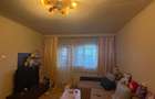 Vand apartament 2 camere decomandat. - 2