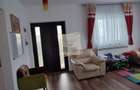 Casa individuala 5 camere terasa acoperita 3 bai si 458 mp teren in Cristian