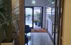 inchiriez apt. doua cam. - 2