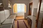 Inchiriez apartament 2 camere, decomandat, zona Sensul Vechi.