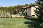 Casa rezidentiala cu piscina si garaj, 7 camere - 1
