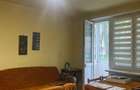 Vand apartament , 2 camere , parter , micro 1 , Aleea Pinilor - 6