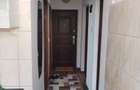 Inchiriez apartament cu doua camere in Comanesti