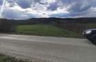Teren extravilan situat intre case,intrare sat Maceu - 1