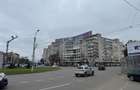 Inchiriere Spațiu Comercial Vitrat, 52 mp Podul Ros