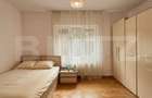Casa cu 5 camere, 2 bucatarii ?i 4 bai | 2 intrari | I - 7