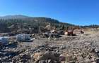 Cariera de piatra bazaltica,5 ha,cu permis de exploatare - ANRM - 5
