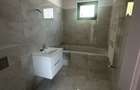 Casa 5 Camere Complex Amicii Magurele - 13