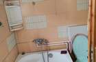 Apartament in casa la etaj 1