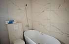 Vilă Modernă P+1 la Cheie - 3 dormitoare, 2 bai, curte amenajata
