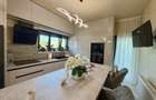 Duplex despartit prin baie - 4 camere I mobilat I Sanmihaiu Roman
