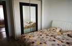 Vand apartament cu 3 camere, Cartierul Pacii, etaj 1 - 2