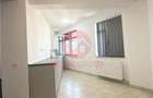 Spatiu Comercial 70 mp, Etaj 3, zona Brotacei