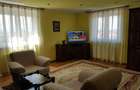 Inchiriez apartament 3 camere decomandate aproape de centru - 8