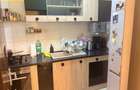 Vand apartament pe 2 niveluri