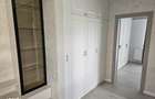 Inchiriez 2 camere langa Coresi Soho Residence - 11