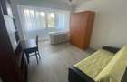 Închiriez apartament cu 3 camere în zona Complexului Studentesc - 2