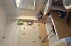 Inchiriez apartament 3 camere centru civic ( onix) - 2