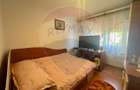 Apartament cu 4 camere de vanzare in zona Craiovita Noua - 2