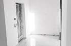 Ap. 2 camere. Parc Aurora-Vest. Decomandat. et. 8/10. Proprietar - 7