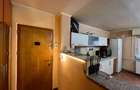 apartament 3 camere decomandat, 2 bai, 2  balcoane,centrala gaz,parcare, 99000 e
