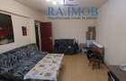 Apartament 3 camere, Blvd Republicii, et 8/10 - 88900 euro negociabil - 8