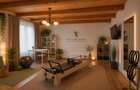 Casa de inchiriat pentru birou/cabinet/salon, curte proprie-