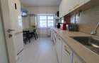Inchiriez apartament 2 camere, zona ultracentrala (Lensa), A.I. Cuza, bloc V30 - 2
