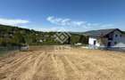 Teren de 12 ari cu panorama asupra ora?ului - 5