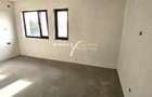 Apartament 3 camere intr o vila P 2E cu cate un apartament p - 13