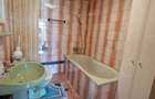 SE VINDE -proprietate cu posibilitati multiple in Falticeni - 5