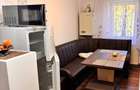 Vand apartament 4 camere decomandat, 79 mp, etaj 3 4 Lupeni, Barbateni