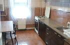 Inchiriez apartament 3 camere str Tolstoi - 1