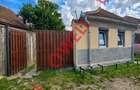 De vanzare casa familiala in Miclo?oara! - 11