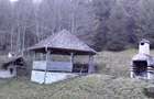 Vanzare Cabana in pitorescul peisaj din Plaiul Foii, Zarnesti Brasov - 7