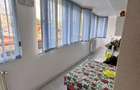 Apartament cu 3 camere semidecomandat în Central - 13