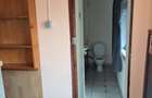Casă cu 3 camere cu Teren 2700 Mp în Central - 3