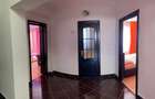 Apartament de vanzare 3 camere Piata Neam? zona 1 mai - 5