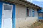 Casă cu 2 camere cu Teren 1400 Mp în Ivănești - 4