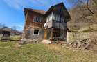 Teren intravilan 6.820 mp cu casa, padure ?i rau Alm - 2