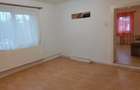 Vind casa com. Vinatori jud. Mures, linga Sighisoara,sau schimb cu ap.3 camere - 3