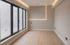 Apartament pent-house 4 camere, terasa ?i lift - 1
