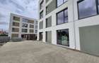 Apartament 50 mp+ logie 7mp + gradina 22 mp, la doar 5min. de Punctele Cardinale