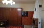 De VANZARE apartament , curte comuna cu 3 ap. ZONA DECEBAL
