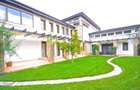 Vila exclusivista 2008,arhitect spaniola,5 dormitoare,5 bai,teren 1420mp,garaj 2