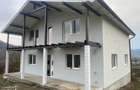 Casă cu 4 camere cu Teren 2892 Mp în Șoimuș