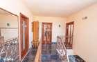Casa individuala de vanzare, 220 mp utili , 1000 mp teren, cu piscina