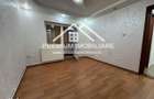Apartament 3 Camere - Zona MAL - 98 mp - 2